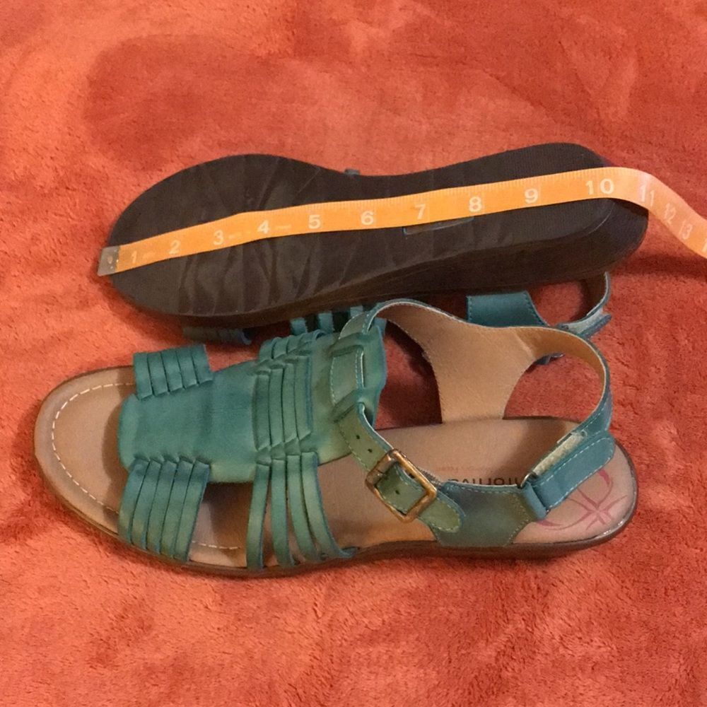 Comfortiva Leather Sandals Made in Mexico. - Picture 10 of 12